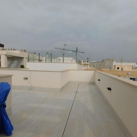 Modern And Cosy Apartment Close To The Beach トレビエハ エクステリア 写真