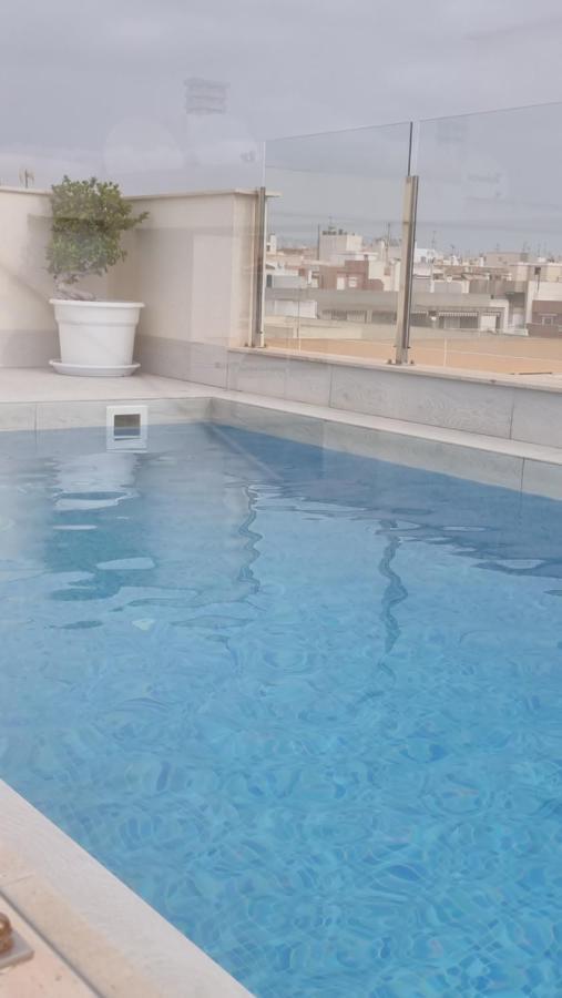 Modern And Cosy Apartment Close To The Beach トレビエハ エクステリア 写真