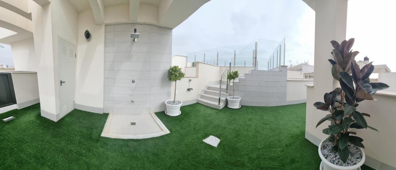 Modern And Cosy Apartment Close To The Beach トレビエハ エクステリア 写真